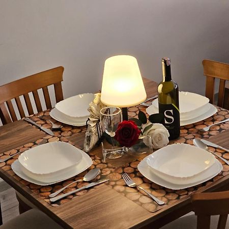 Value Living Apartment 페리자이 외부 사진