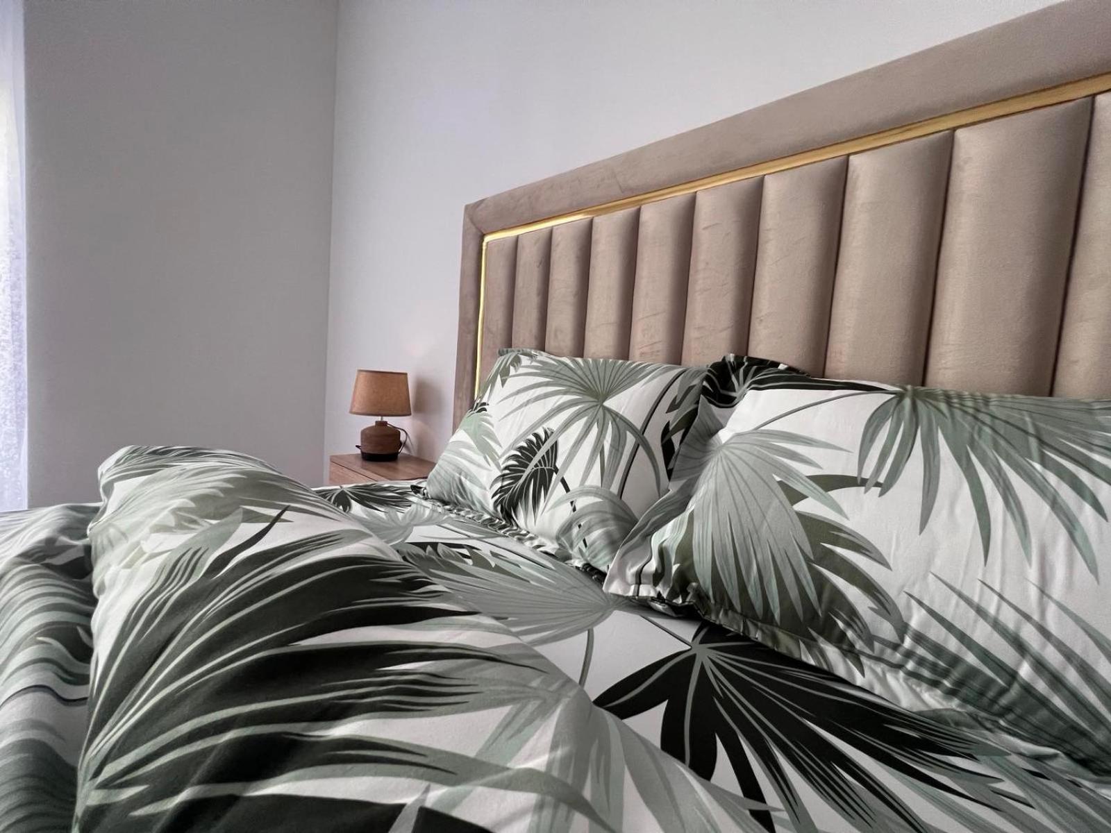 Value Living Apartment 페리자이 외부 사진
