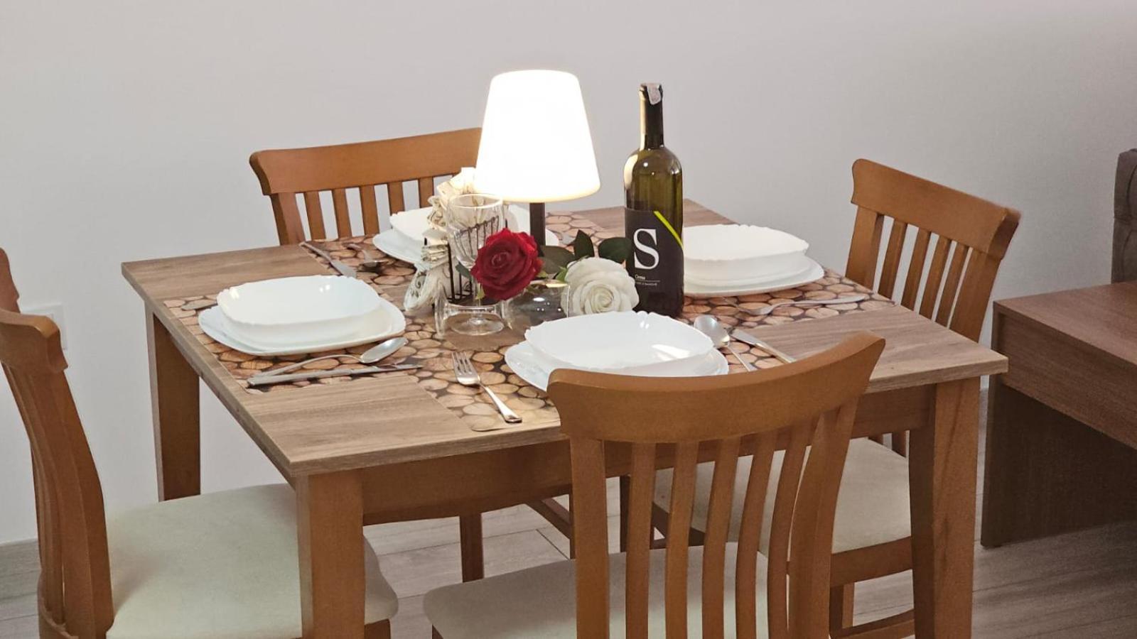 Value Living Apartment 페리자이 외부 사진
