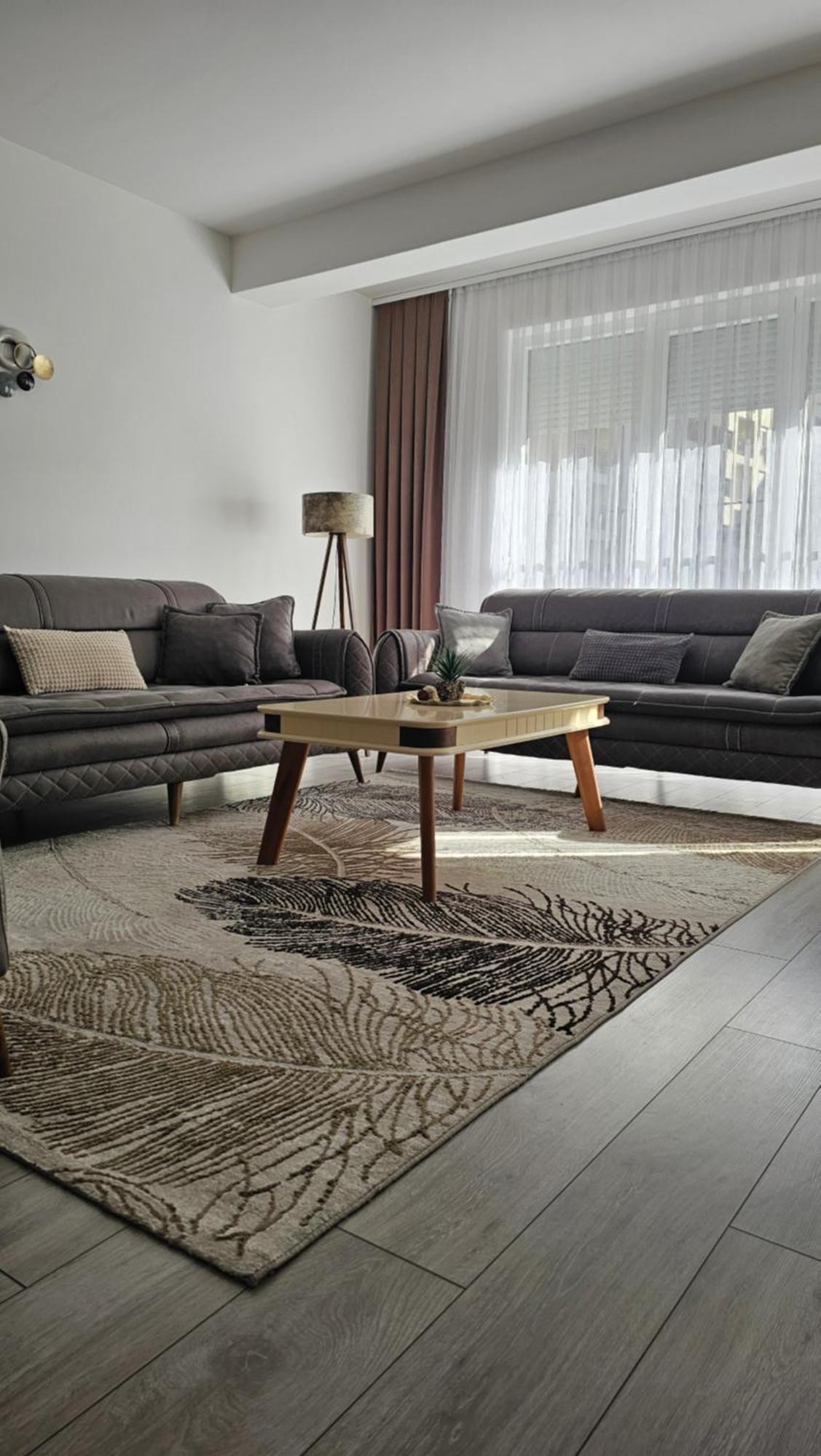 Value Living Apartment 페리자이 외부 사진