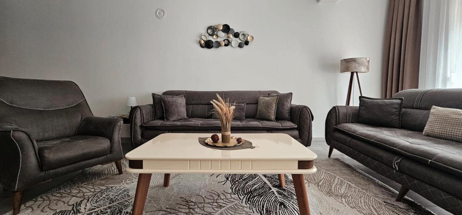 Value Living Apartment 페리자이 외부 사진